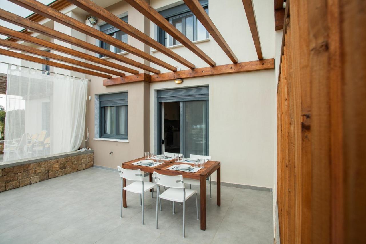 #Flh - Amalthia & Αthena Beachfront Houses In Pefkohori Dış mekan fotoğraf