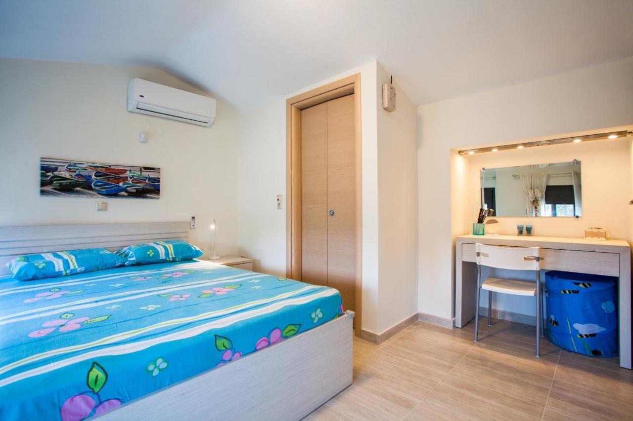 #Flh - Amalthia & Αthena Beachfront Houses In Pefkohori Dış mekan fotoğraf